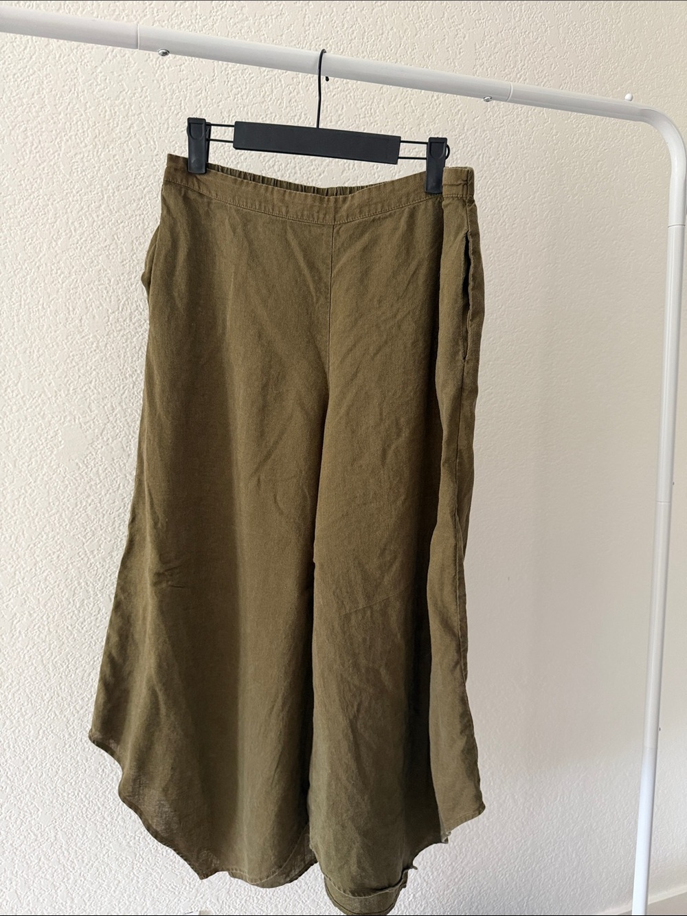 Zara Olive Wide-Leg linen cropped pants